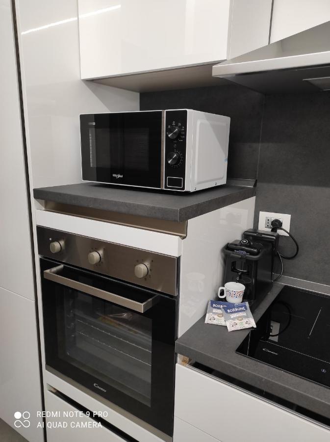 Pama Mar Appartement Imperia Buitenkant foto
