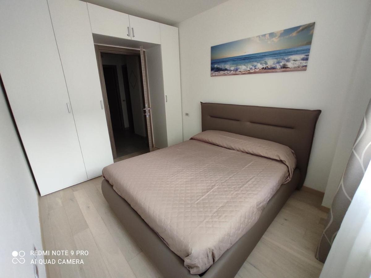 Pama Mar Appartement Imperia Buitenkant foto