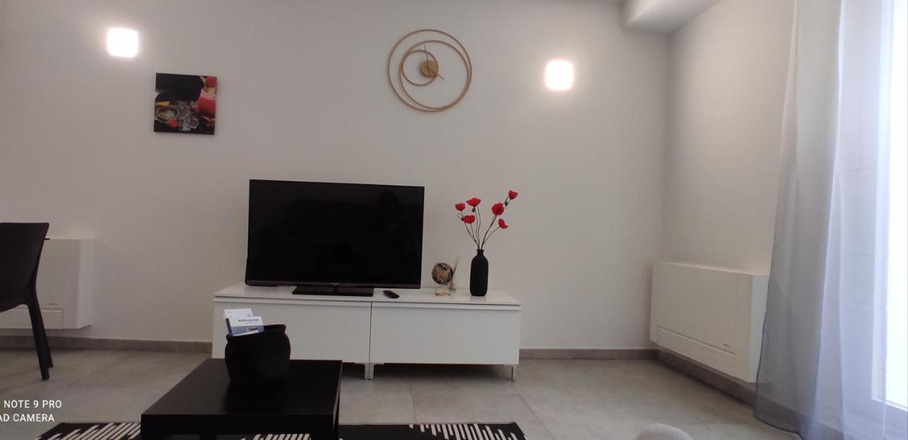 Pama Mar Appartement Imperia Buitenkant foto