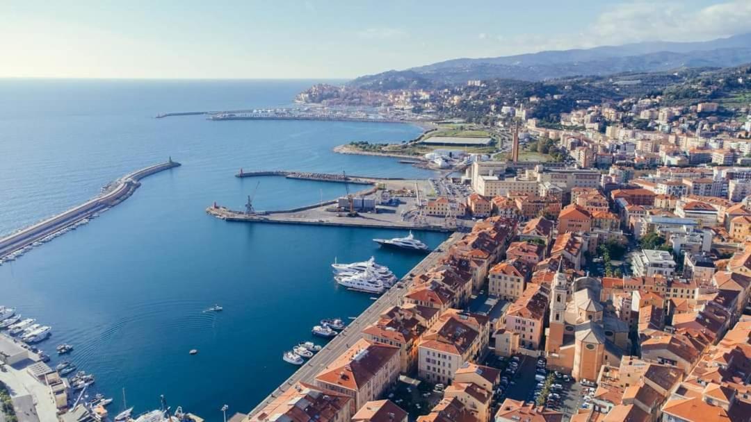 Pama Mar Appartement Imperia Buitenkant foto